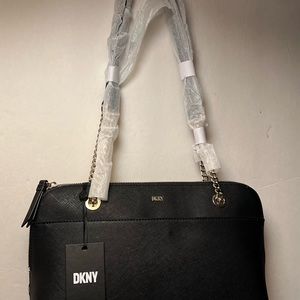 DKNY Black Bryant Park Chain Strap Crossbody Handbag-NWT
